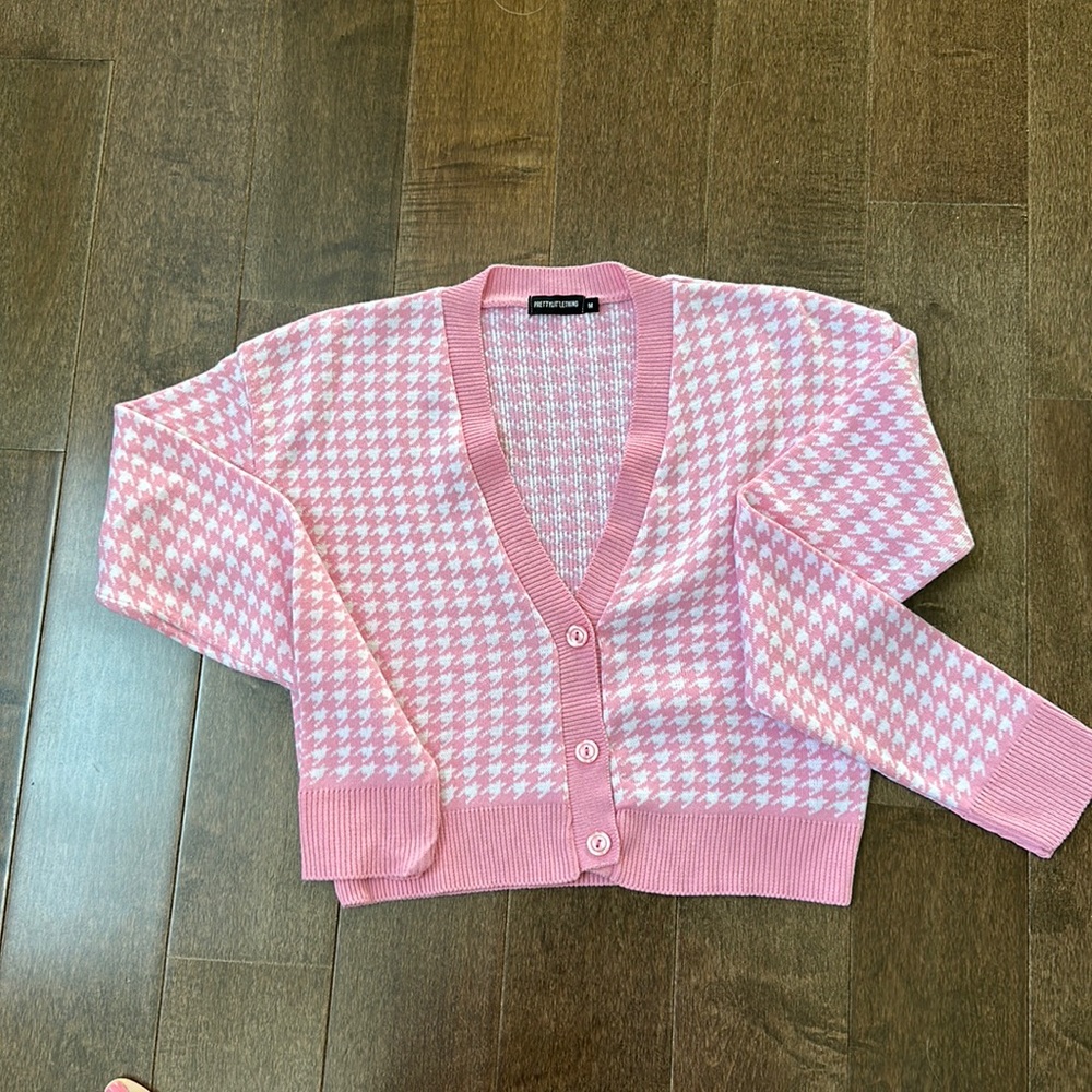 Prettylittlething Pink and white sweater